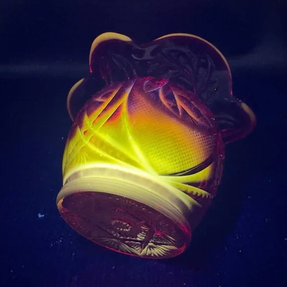 LE Smith Amberina Cadmium UV Glowing Glass Vase Bowl Jack In Pulpit Glass VTG - Picture 4 of 16